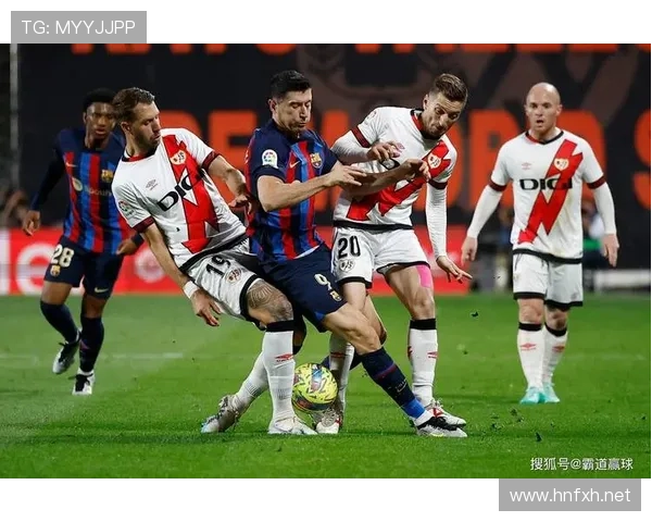 巴萨赢球3球却难掩失控隐患，防守漏洞与中场失衡问题逐步反映